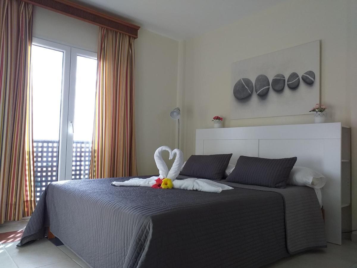 Aparthotel El Cerrito Los Cancajos Ngoại thất bức ảnh