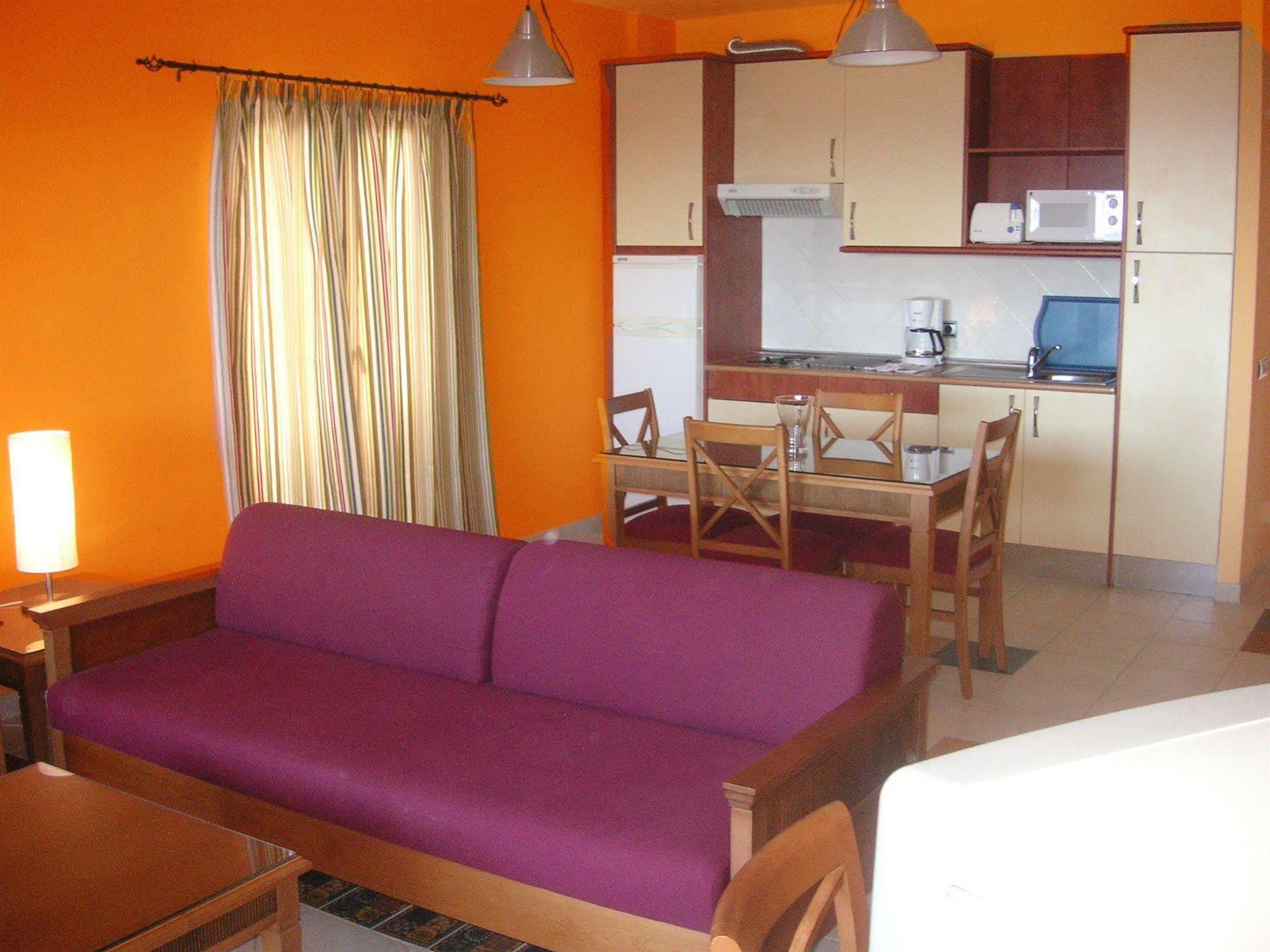 Aparthotel El Cerrito Los Cancajos Ngoại thất bức ảnh